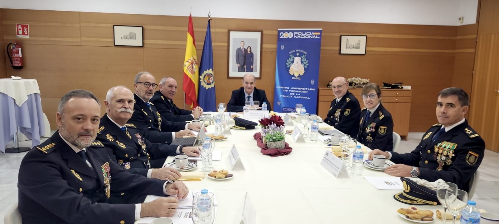 Miembros del Consejo Rector del Centro Universitario. Miembros del Consejo Rector del Centro Universitario.